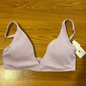 Shade & Shore Bikini Top size 34 D. (BY)